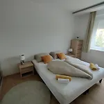 Szilvia * Keszthely